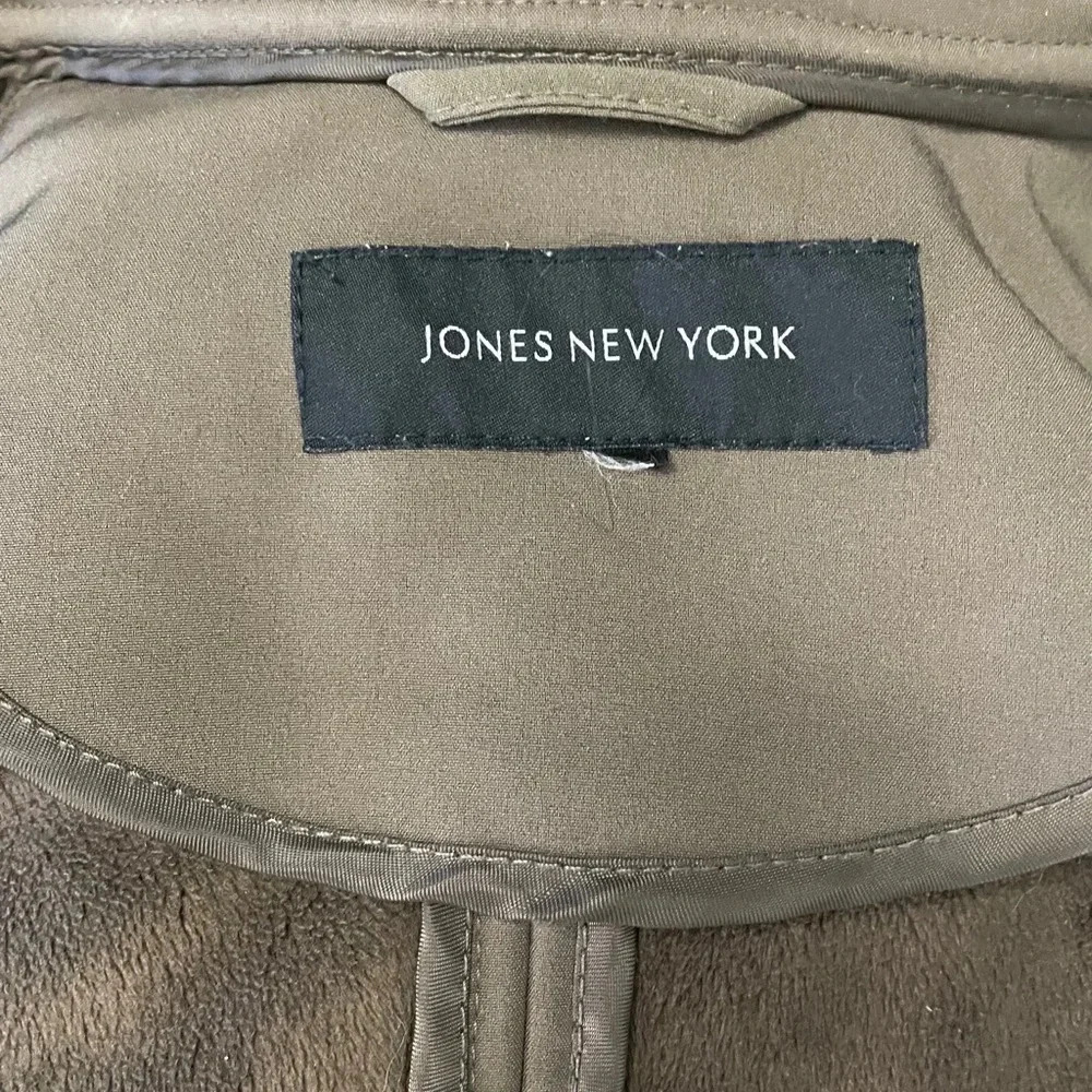 Jones New York women’s quilted hooded poly-spandex‎ coat - Picture 4 of 5